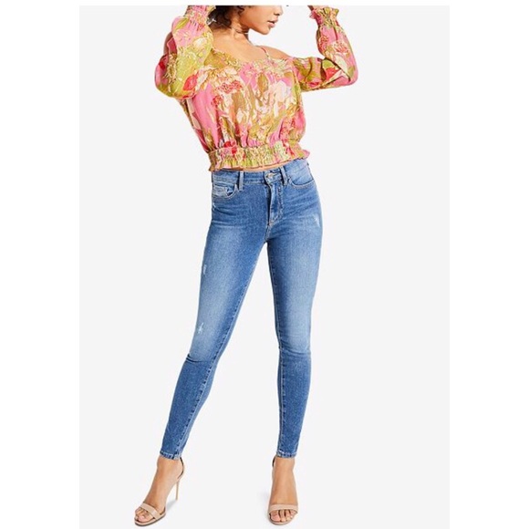 BNWT GUESS top - Picture 4 of 6